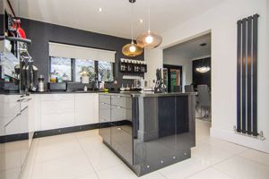 Photo 26- click for photo gallery